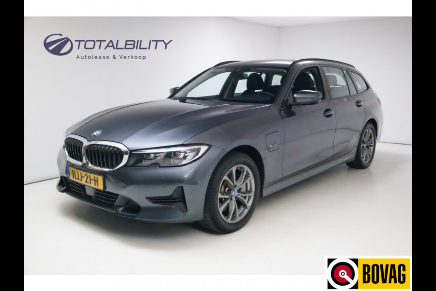 BMW 3 Serie Touring 330e 292 PK Sportline Business Ed. Plus | Stoel & Stuurverw. | Adap. Cruise | Elec. klep PDC V+A, Apple Carplay / Android auto, Navigatie, Sfeerverlichting