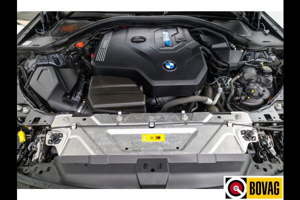BMW 3 Serie Touring 330e 292 PK Sportline Business Ed. Plus | Stoel & Stuurverw. | Adap. Cruise | Elec. klep PDC V+A, Apple Carplay / Android auto, Navigatie, Sfeerverlichting
