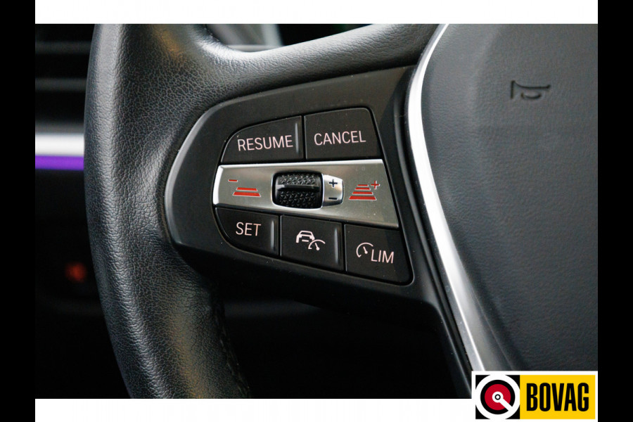 BMW 3 Serie Touring 330e 292 PK Sportline Business Ed. Plus | Stoel & Stuurverw. | Adap. Cruise | Elec. klep PDC V+A, Apple Carplay / Android auto, Navigatie, Sfeerverlichting