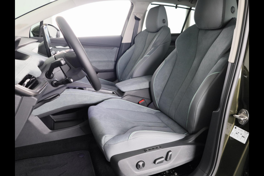 Škoda Enyaq 85 Business Edition 286 pk | Busines Upgrade Pakket ADVANCED | Panoramadak | Lounge interieur | 21 inch lichtmetalen velgen