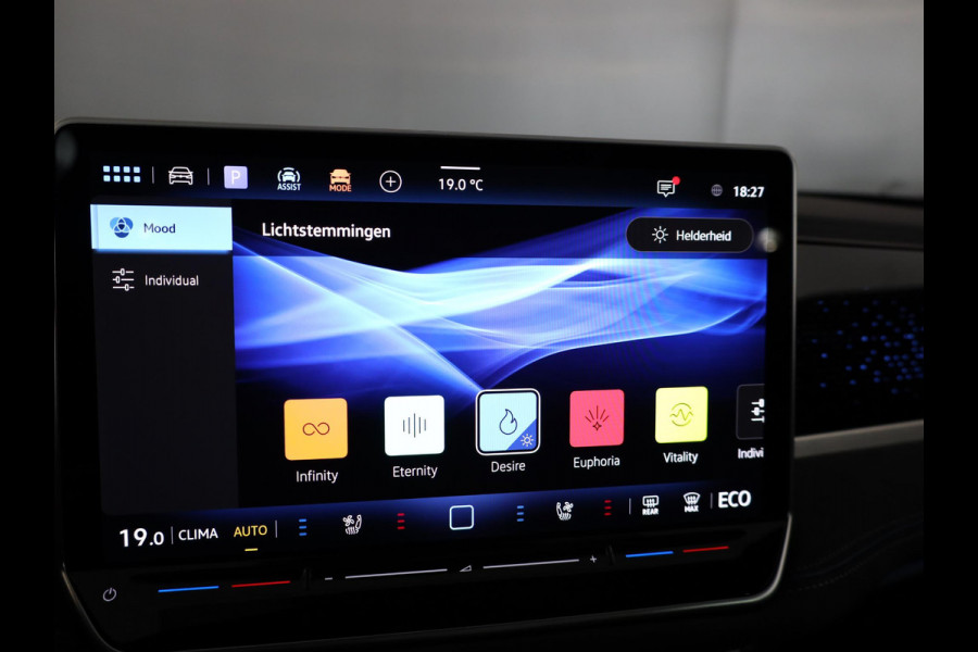 Volkswagen Passat Variant R-Line-Edition 1.5 eHybrid 200 kW / 272 pk Variant