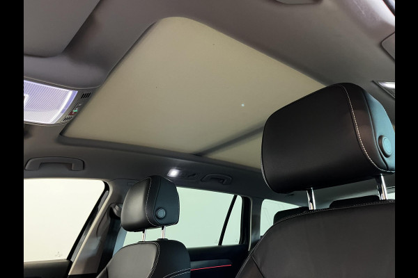 Volkswagen Passat Variant 1.4 TSI PHEV GTE Elegance Panoramadak Trekhaak Navigatie Apple Carplay/Android Auto Camera Parkeersensoren Stoelverwarming Virtual Cockpit Climate Control