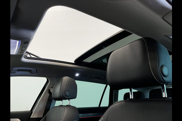 Volkswagen Passat Variant 1.4 TSI PHEV GTE Elegance Panoramadak Trekhaak Navigatie Apple Carplay/Android Auto Camera Parkeersensoren Stoelverwarming Virtual Cockpit Climate Control