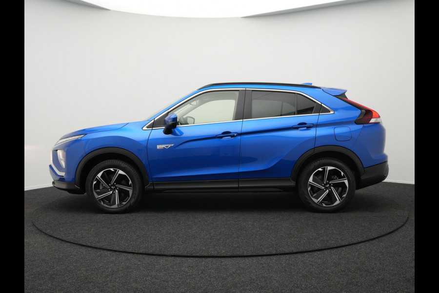 Mitsubishi Eclipse Cross 2.4 Intense Plug in Hybrid Dealer O.H. PHEV | Apple Carplay | Camera | Climate Control | Stoelverwarming | Cruise Control | L.M. 18" | DAB |