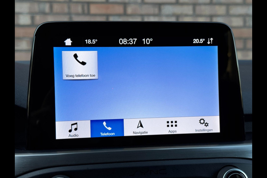 Ford FOCUS Wagon 1.5 Titanium / 150 PK / Trekhaak / Navigatie / Climate Control / PDC voor + Achter / NED-Focus