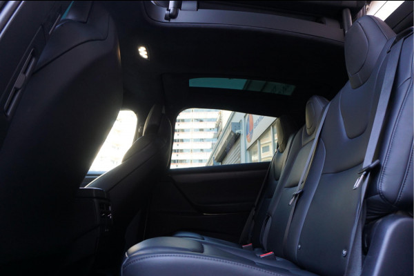 Tesla Model X 100D 7p. | Auto Pilot | Trekhaak | 7 Personen | Luchtvering | Origineel Nederlandse auto | 22 inch | Vleugeldeuren