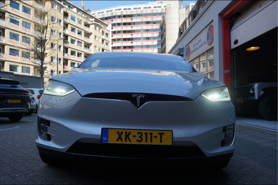 Tesla Model X 100D 7p. | Auto Pilot | Trekhaak | 7 Personen | Luchtvering | Origineel Nederlandse auto | 22 inch | Vleugeldeuren