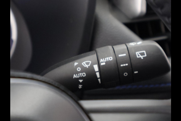 Toyota RAV4 2.5 Hybrid Bi-Tone | JBL Audio | Navigatie | Parkeersensoren | Stoelverwarming