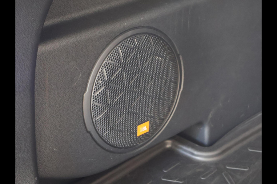 Toyota RAV4 2.5 Hybrid Bi-Tone | JBL Audio | Navigatie | Parkeersensoren | Stoelverwarming