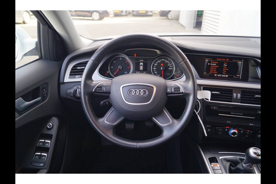 Audi A4 Avant 2.0 TDI 150pk Quattro Business Edition