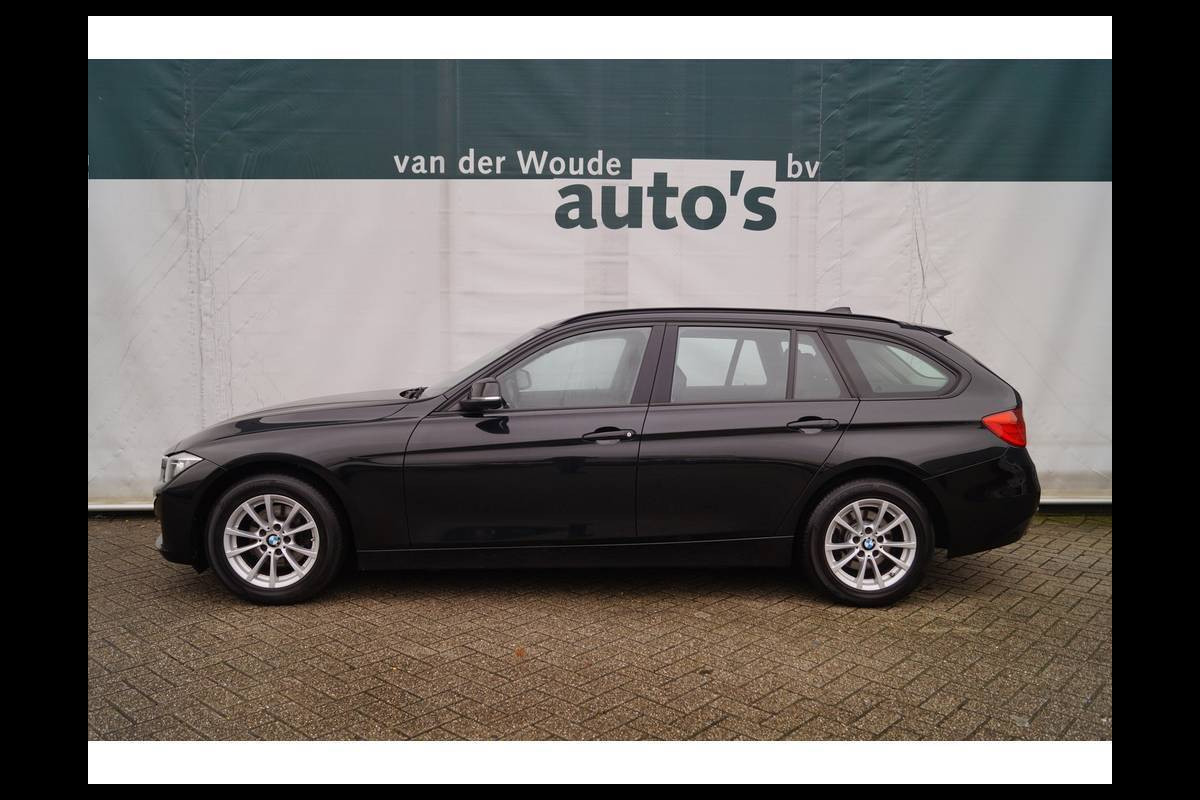 BMW 3 Serie 316d Touring Business -LEER-NAVI-ECC-PDC-