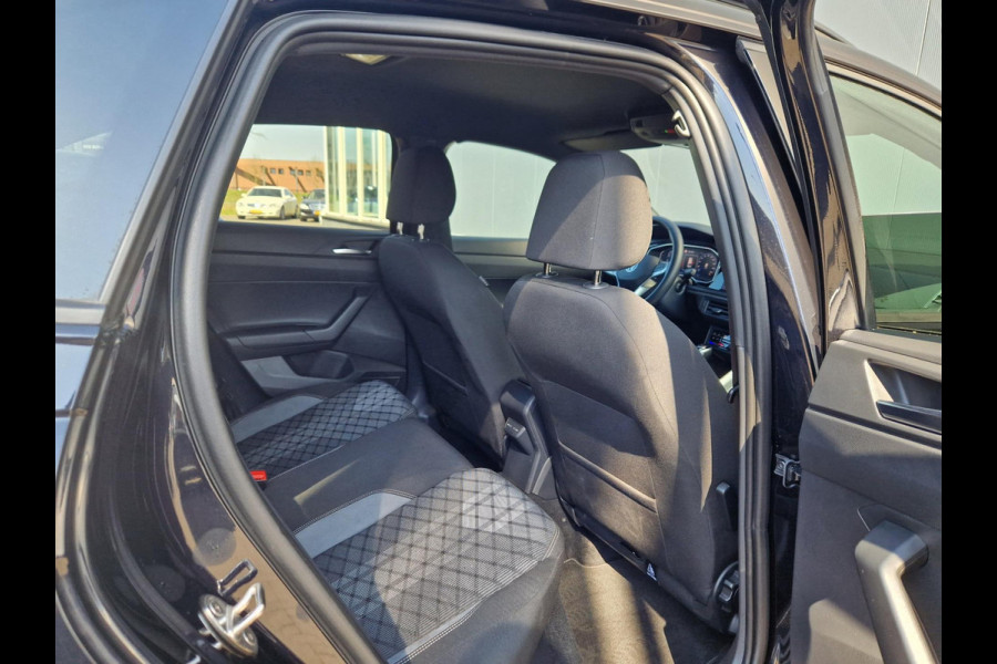Volkswagen Taigo 1.5 TSI R-Line /ACC /IQ Light /Garantie