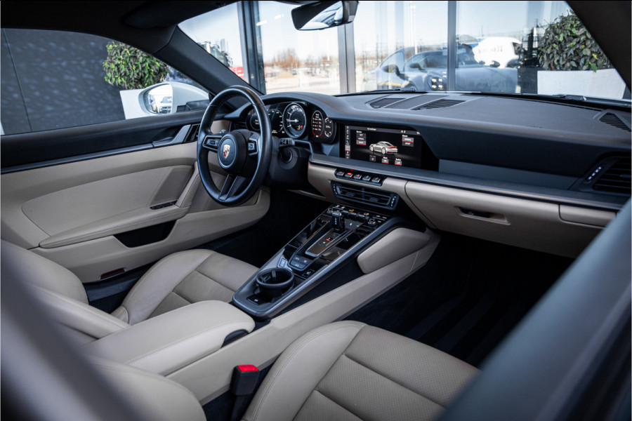 Porsche 911 992 3.0 Carrera S - Sport Design l Krijt Grijs l Panorama l Bose