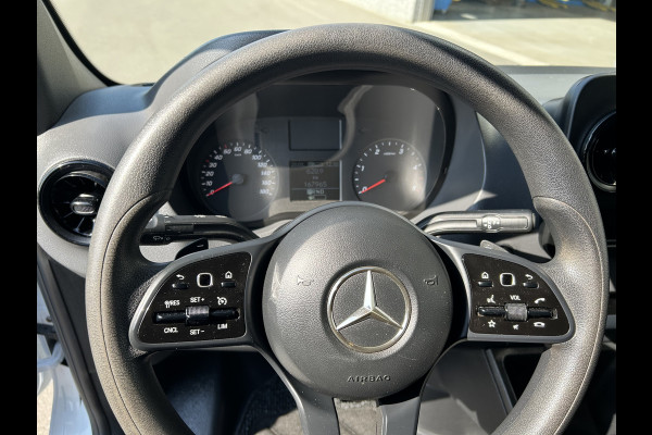 Mercedes-Benz Sprinter 316 CDI L2 H2 Automaat / LED / MBUX / WÜRTH Inrichting / Stand kachel / Camera / Navigatie / Airco / Cruise control