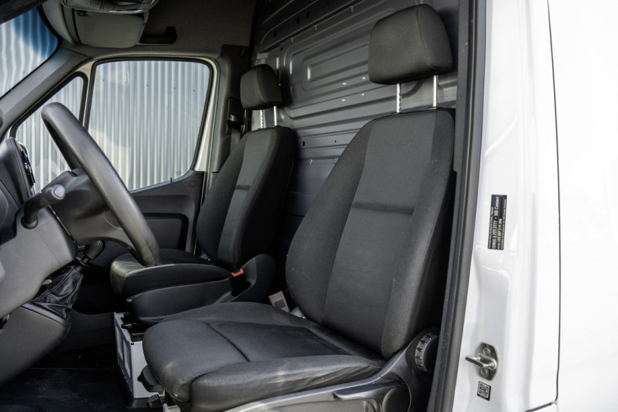 Mercedes-Benz Sprinter 311 CDI L3H2 | CarPlay | Climate | Mbux | Camera | Inrichting | Omvormer | Oprijplaat | Euro 6