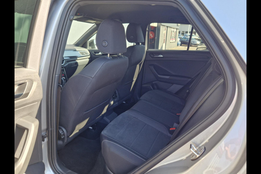 Volkswagen T-Roc 1.5 TSI R-Line /ACC /IQ Light /Garantie