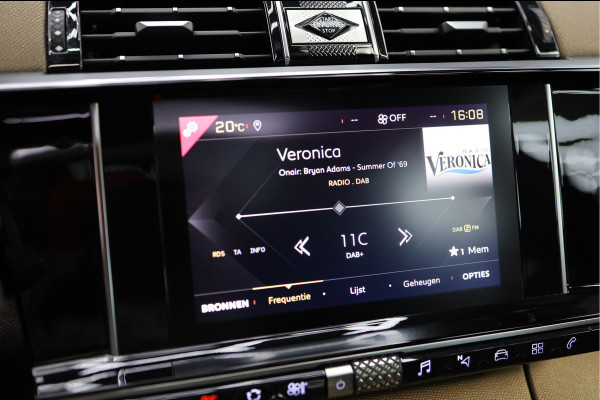 DS 7 Crossback 1.6 PureTech Performance Line | Panorama-dak | Led-velichting | Stoelverwarming |