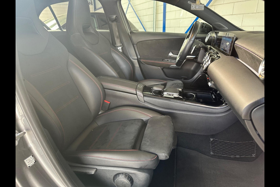 Mercedes-Benz A-Klasse 200 Premium Plus PANO|SFEERVERLICHTING|CAMERA