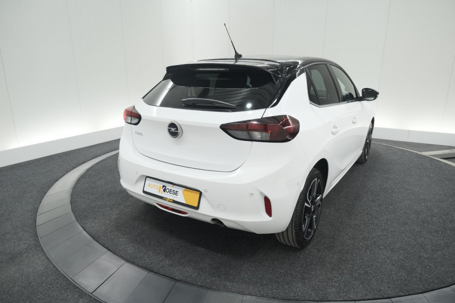 Opel Corsa 100 GS Line | Panoramadak | Camera | Dodehoekdetectie | Pack Winter