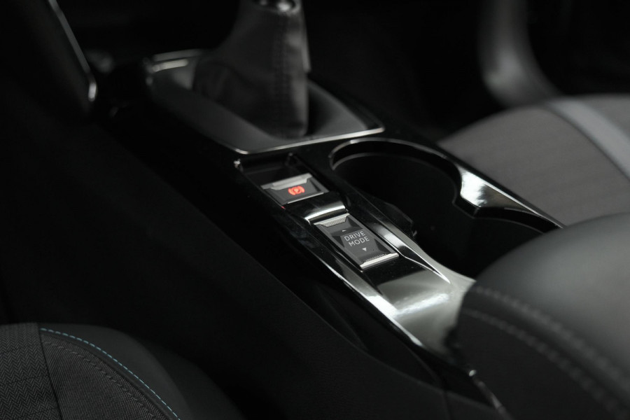 Peugeot 208 PureTech 100 Allure Pack | Camera | Stoelverwarming | Apple Carplay | Parkeersensoren