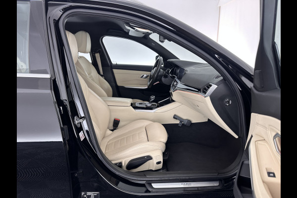BMW 3 Serie Touring 330i High Executive Edition Aut. *LEATHER | DIGI-COCKPIT | FULL-LED | SPORT-SEATS | HIFI-SOUND | AMBIENT-LIGHT | HEATED-SEATS | NAVI-FULLMAP | 18ÁLU | ECC | PDC | CRUISE*