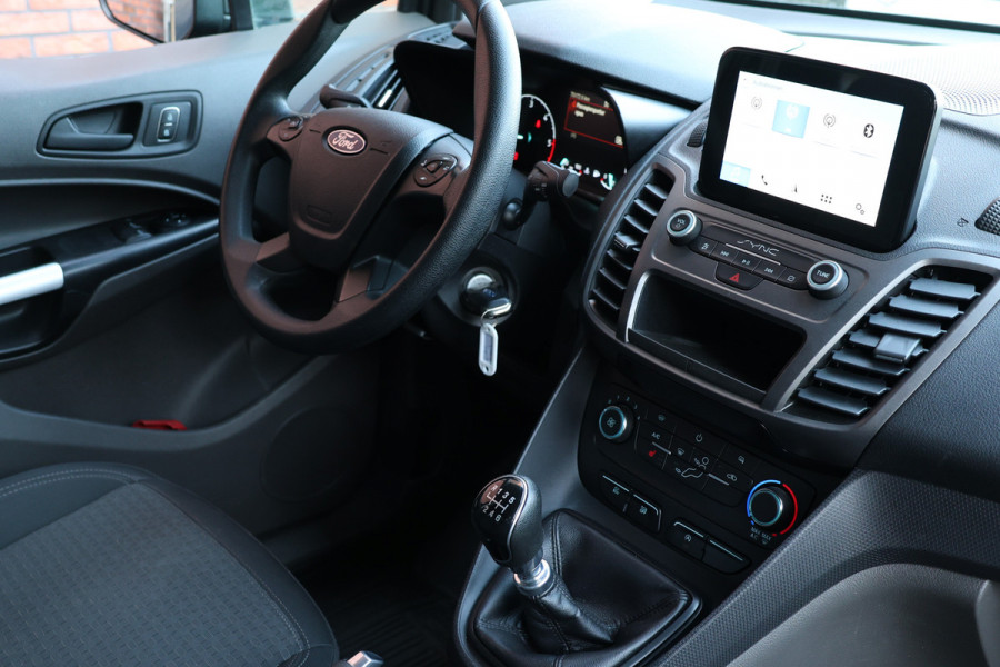 Ford Transit Connect 1.5 EcoBlue 120 PK | L+R Schuifdeur | 3-Zitter | CarPlay | Navigatie | Stoelverwarming | PDC | Dealer onderhouden | Nieuwe APK