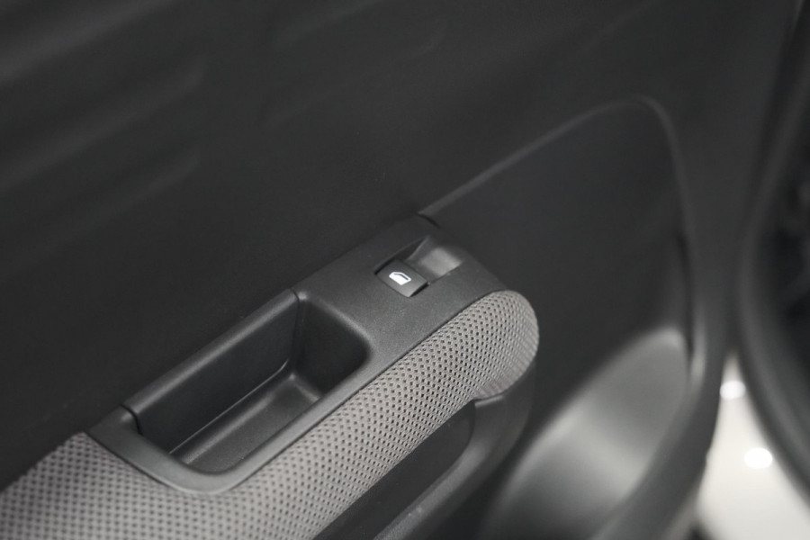 Citroën C3 Aircross PureTech 110 S&S Shine | Camera | Navigatie | Parkeersensoren | Apple Carplay