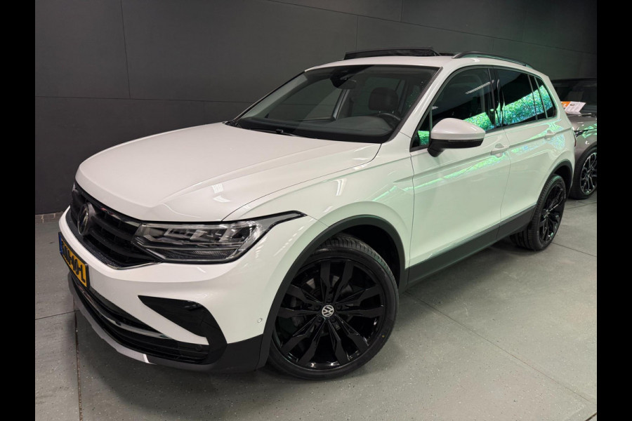 Volkswagen Tiguan 1.5 TSI COMFORTLINE 20'' PANO/NAVI/LEDER/ECC/PDC/CRUISE/CAM///