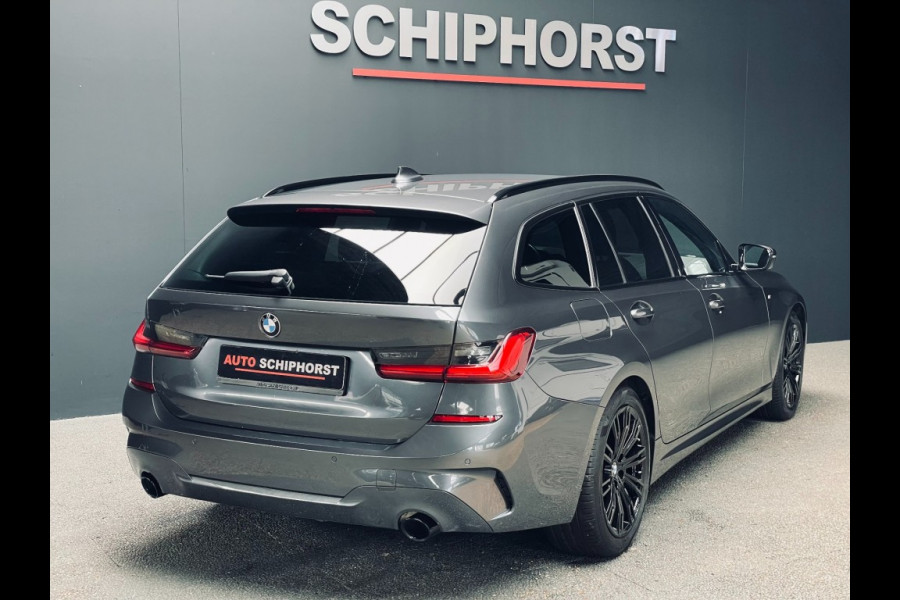 BMW 3 Serie Touring 318i 2.0 M-Sport/Trekhaak/Head-up/live cockpit