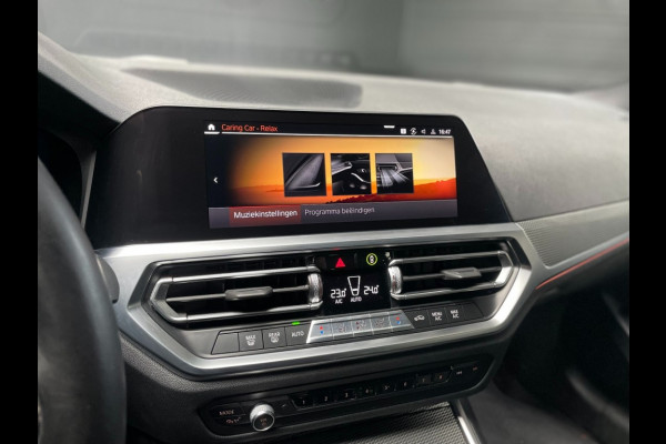 BMW 3 Serie Touring 318i 2.0 M-Sport/Trekhaak/Head-up/live cockpit