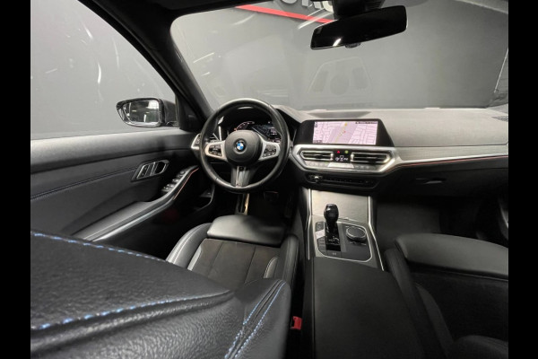 BMW 3 Serie Touring 318i 2.0 M-Sport/Trekhaak/Head-up/live cockpit