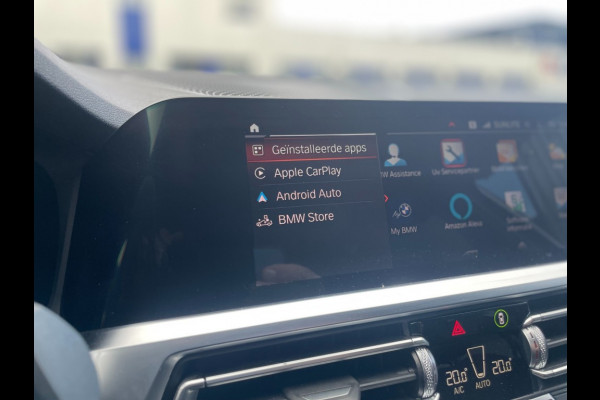 BMW 3 Serie Touring 318i 2.0 M-Sport/Trekhaak/Head-up/live cockpit
