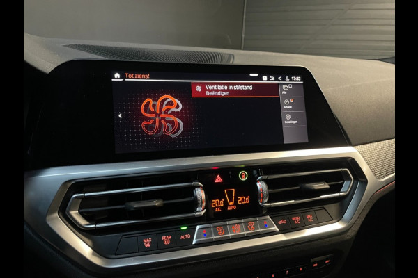 BMW 3 Serie Touring 318i 2.0 M-Sport/Trekhaak/Head-up/live cockpit