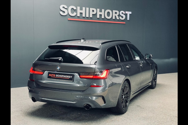 BMW 3 Serie Touring 318i 2.0 M-Sport/Trekhaak/Head-up/live cockpit