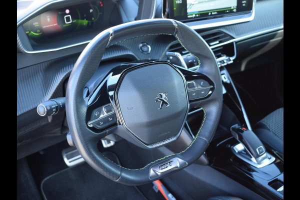 Peugeot 208 1.2 PureTech GT NAVIGATIE | CARPLAY | ACHTERUITRIJCAMERA MET SENSOREN | E.C.C. | 49.559km