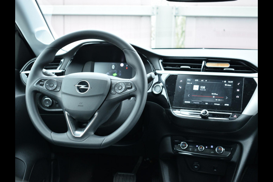 Opel Corsa Electric 50 kWh 3 FASE | CARPLAY | ACHTERUITRIJCAMERA MET SENSOREN | E.C.C. |