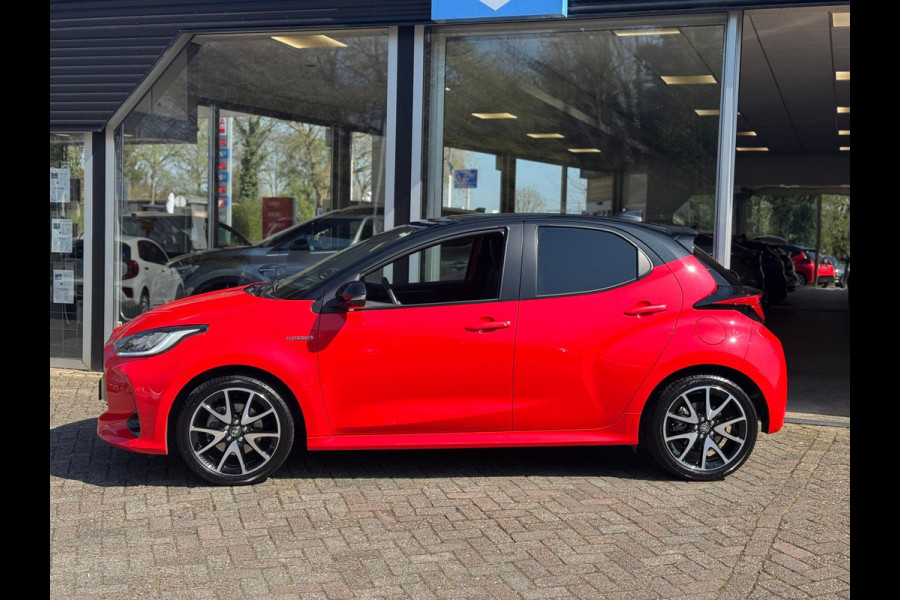 Toyota Yaris 1.5 Hybrid Launch Edition JBL Sound / Head Up / Stoel & Stuurwiel verw. / Navi / Clima / LM velgen