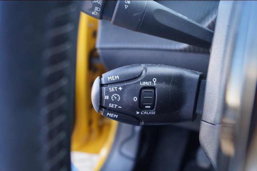 Peugeot 208 1.2 PureTech Active -NAVI-AIRCO-PDC-CRUISE-