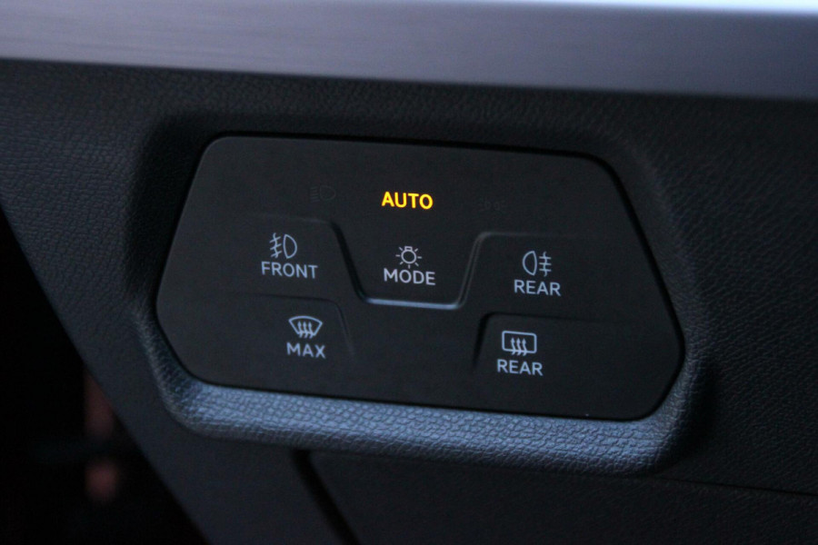 Seat Leon 1.5 eTSI FR Sport Automaat 150 PK |PANO, VIRTUAL, CARPLAY, ACC, CAMERA, LED, SFEER, PDC|