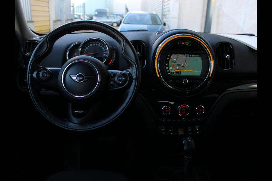 MINI Countryman 2.0 Cooper S E ALL4 Pepper | 225 PK | NAVIGATIE |