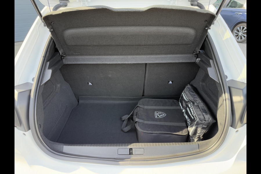 Peugeot e-208 EV Active Pack 50 kWh 1e Eigenaar,Navi,Clima,Cruise,PDC,Lmv,Dealer Onderhouden,Apk tot 05-2026