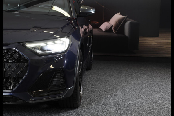 Audi A1 CITYCARVER 30 TFSI S Line / AUT / Acc / Lane Assist / Camera / Navi / Digital Cockpit / Matrix / Pdc / 18 Inch