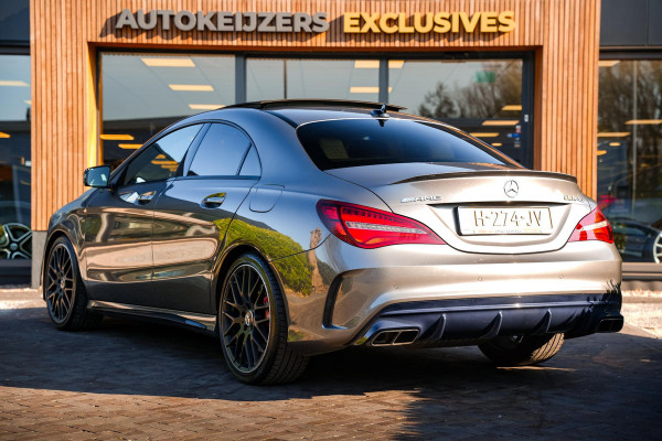 Mercedes-Benz CLA-Klasse AMG 45 4MATIC Ambition Pano Airco Navi 19"L.M. Parkeersensoren Stoelverw.