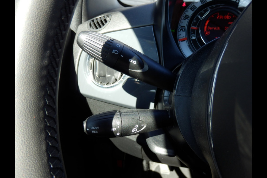 Fiat 500 70 pk. Hybride I Nav. I Airco I Park. sens. achter I LM velgen I