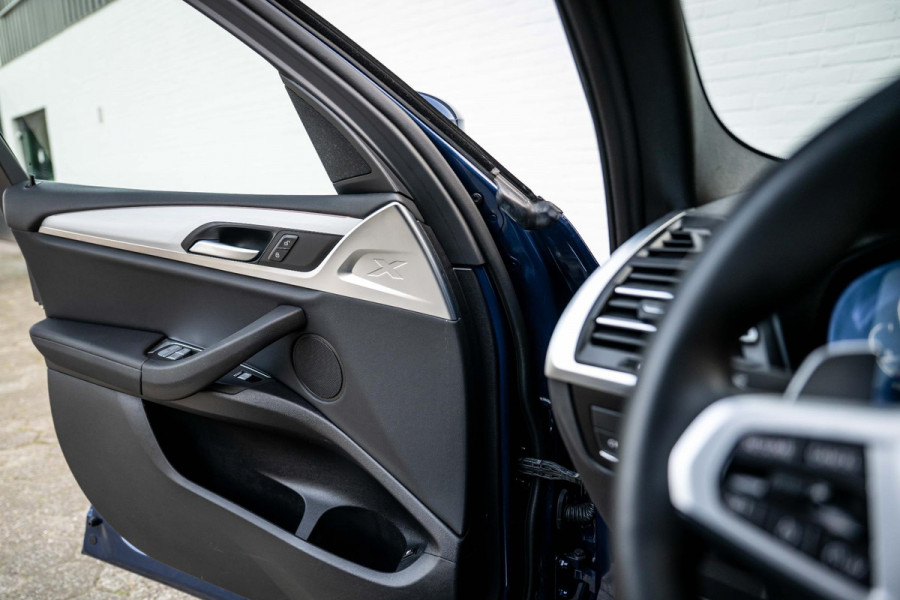 BMW X3 xDrive30e M-Sport Panorama 360c Facelift