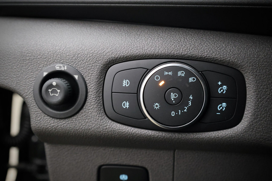 Ford Transit 350 2.0 TDCI L3H2 165PK AUT Limited | BPM VRIJ | L+R Schuifdeur | 360 Camera | ACC | Navigatie | Bi-Xenon | Lane assist | BLIS | CarPlay | Trekhaak | 3-Zitter| Facelift model MY2025