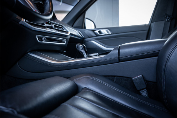 BMW X5 xDrive45e High Executive - M Sport | Panorama | Elek. Trekhaak | Memory