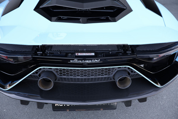 Lamborghini Aventador Ultimae 6.5 V12 | 1 OF 350 | AD PERSONAM EXTERIOR & INTERIOR | FULL CARBON | BLUE STITCHING | LIFTING | ETC.