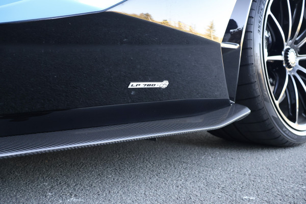 Lamborghini Aventador Ultimae 6.5 V12 | 1 OF 350 | AD PERSONAM EXTERIOR & INTERIOR | FULL CARBON | BLUE STITCHING | LIFTING | ETC.