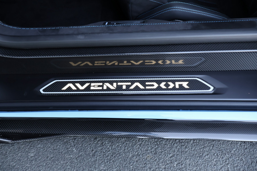 Lamborghini Aventador Ultimae 6.5 V12 | 1 OF 350 | AD PERSONAM EXTERIOR & INTERIOR | FULL CARBON | BLUE STITCHING | LIFTING | ETC.